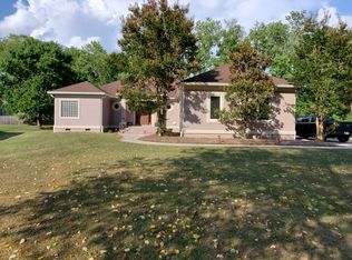 811 Larkspur Ln, Chesapeake, VA 23322