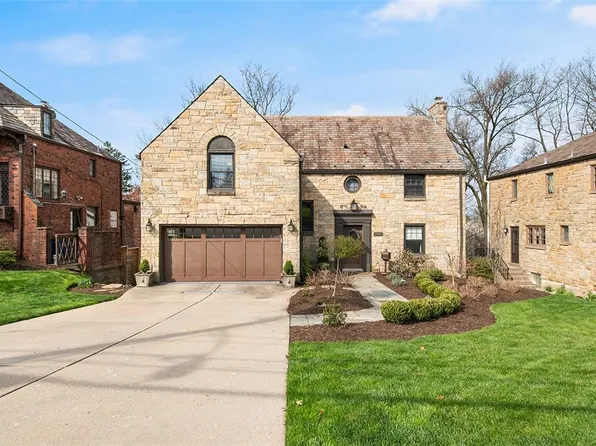 1330 Terrace Dr, Pittsburgh, PA 15228