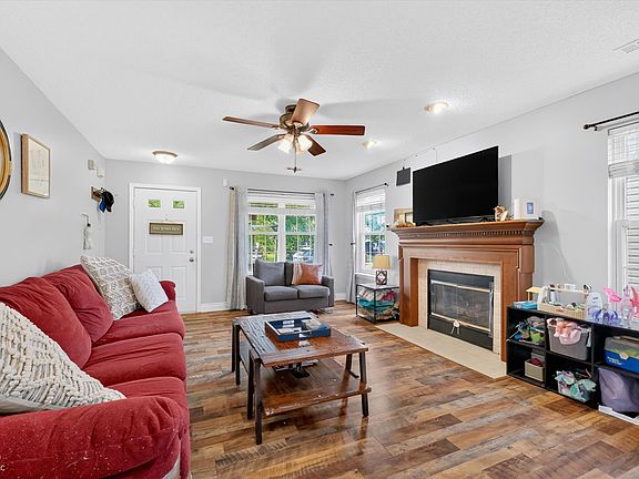 4th image of 19316 Prairie Crossing Dr