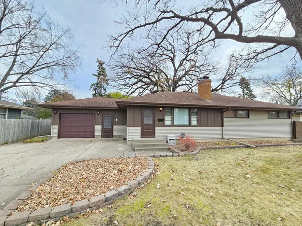 6830 Orchard Ave N, Brooklyn Center, MN 55429