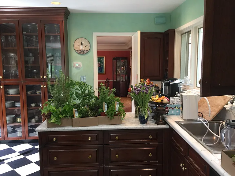 Kitchen "baking island"