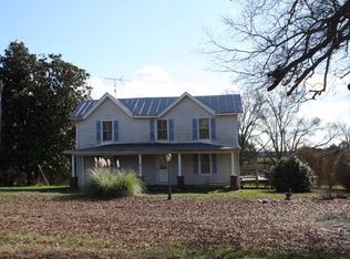 1542 Rocky Branch Dr, Skipwith, VA 23968