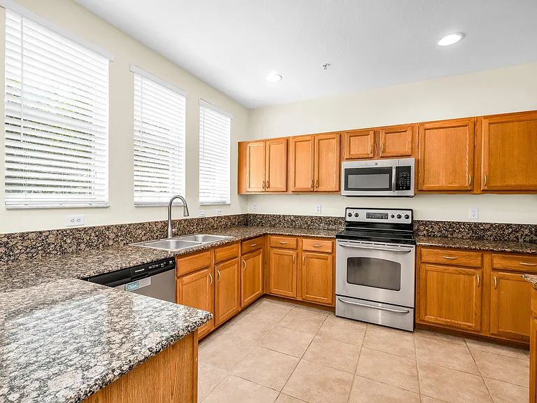 810 Marina Del Ray #6 — Photo 14