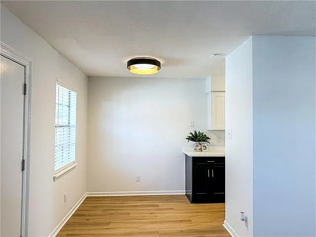 800 Martin Behrman Ave #202 — Photo 7