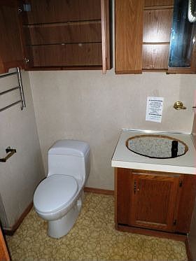 4th image of 125 Farmway Dr