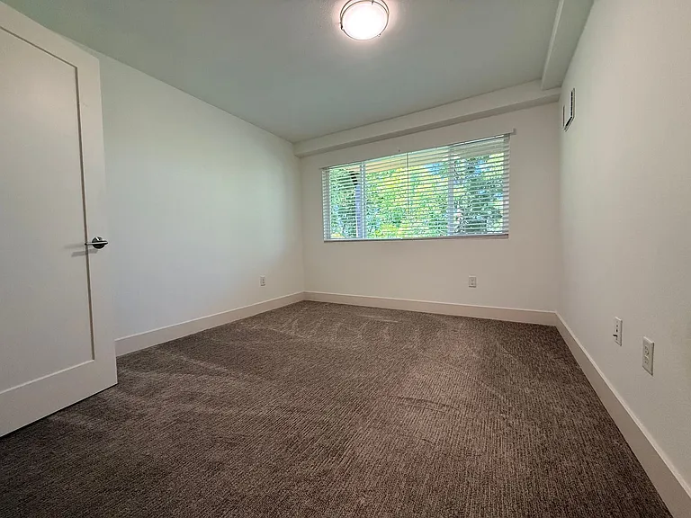 926 Woodside Road, Redwood City — Photo 19