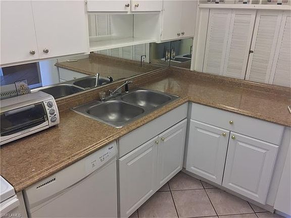 4th image of 27260 Horne Ave APT C3