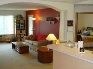 7201 Midtown Rd APT 306, Madison, WI 53719