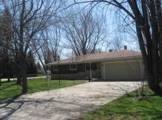 497 Gordon St, Menasha, WI 54952