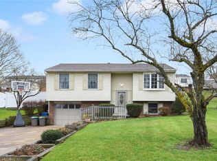 187 Princeton Dr, Aliquippa, PA