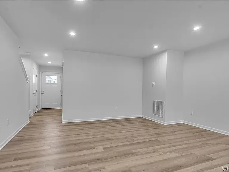 164 Grant Blvd — Photo 14