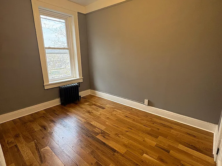 717 Arlington Ave #4A — Photo 5