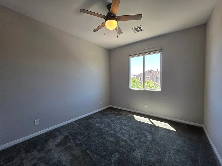 9852 Fisher Bay Ct — Photo 26