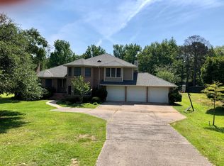 8510 N East Lauderdale Ln, Meridian, MS 39305