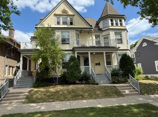2410 E Park Pl #2410, Milwaukee, WI 53211