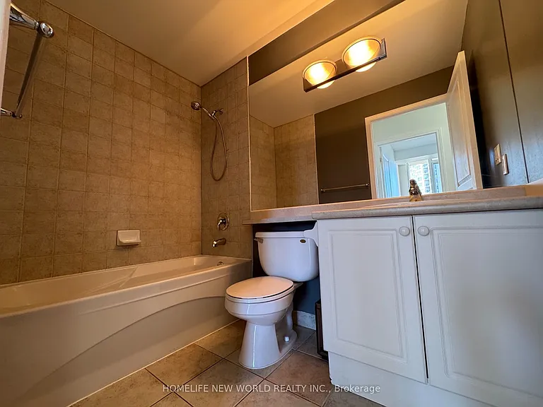 28 Byng Ave #1006 — Photo 11