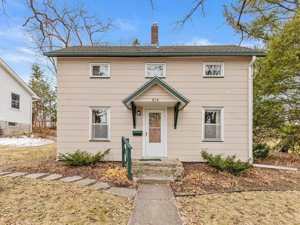 814 Everett St N, Stillwater, MN 55082