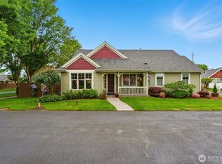 801 SE Larkspur Pl, College Place, WA 99324