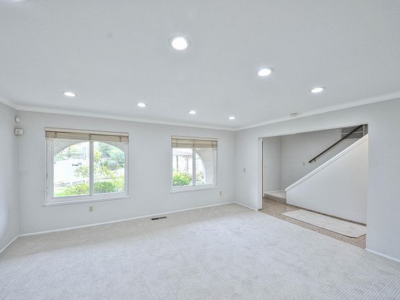 3rd image of 101 Millrich Dr