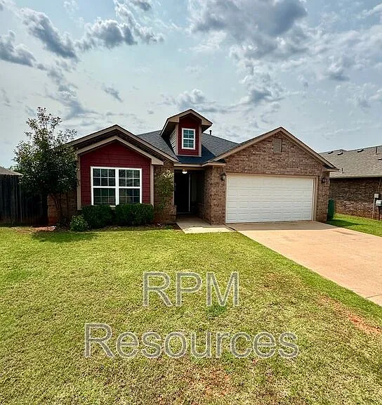 2705 Sugar Pine Dr — Photo 2