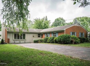 2426 Ridgeview Ave, Louisville, KY 40220