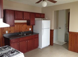 64 Ames Ave FLOOR 3, Chicopee, MA 01013