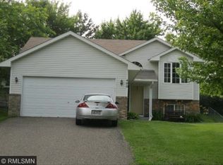 400 Wagon Wheel Cir, Buffalo, MN 55313