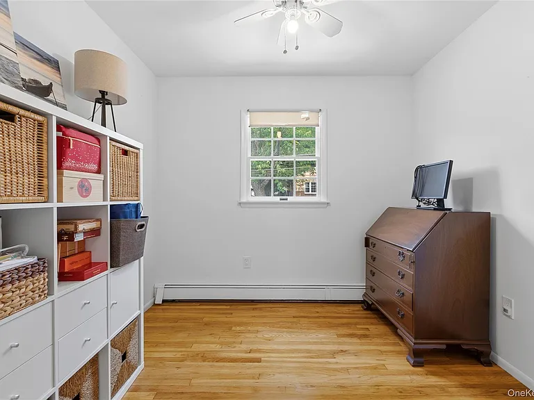 20 Walnut St — Photo 13