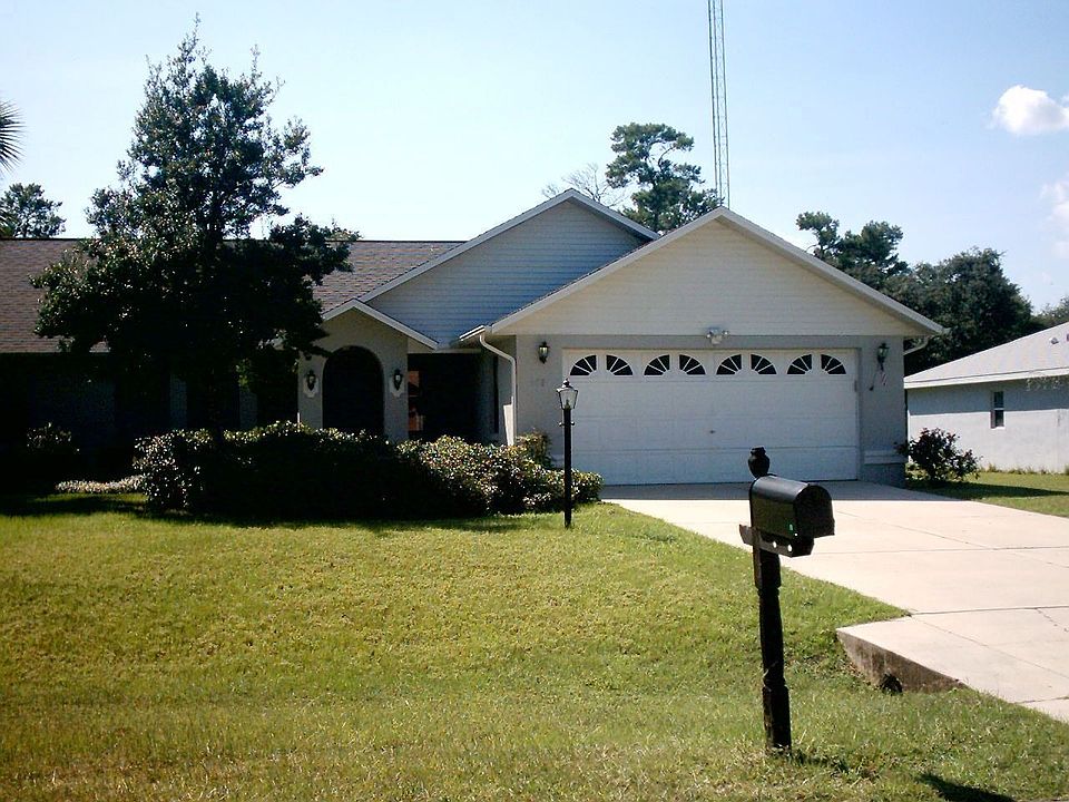 1st image of 408 Marion Oaks Ln
