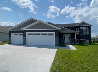 115 18th St SE, Barnesville, MN 56514