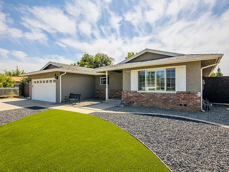 6495 N Angus St — Photo 58