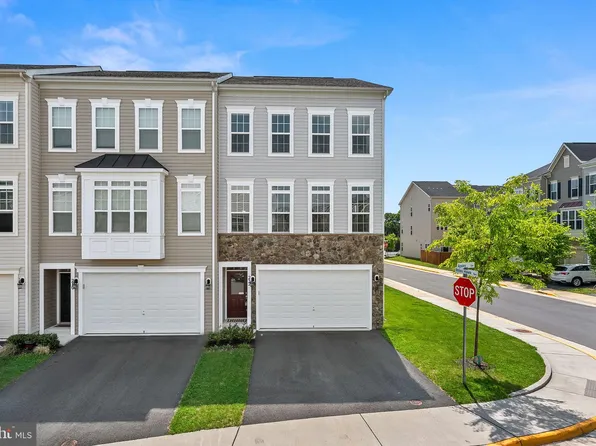 232 Apsley Ter, Purcellville, VA 20132