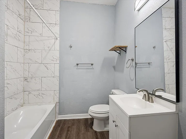 3025 Drew St — Photo 10