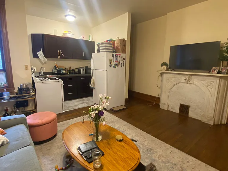 428 N 34th St #1 — Photo 1