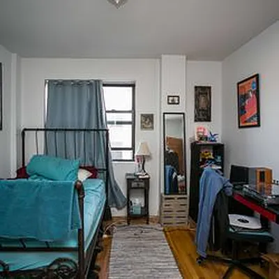 Rented by Nooklyn NYC LLC | media 22