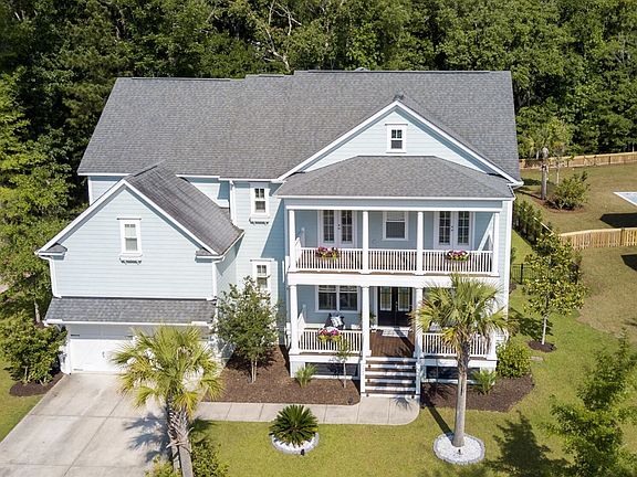 3rd image of 2932 Yachtsman Dr