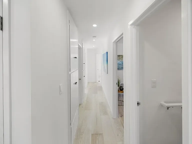 398 S Hill Blvd — Photo 16