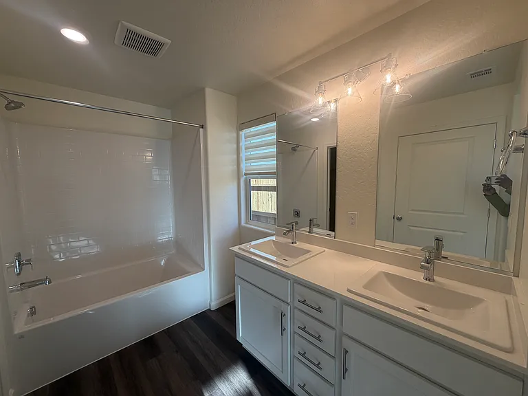 87 Sugar Creek Ct — Photo 12