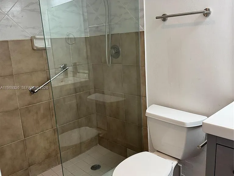 6301 N Falls Circle Dr #213 — Photo 35
