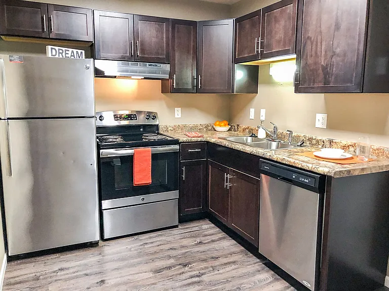 The Ridge Apartments — Photo 176