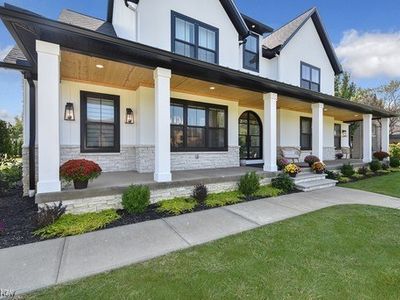 3164 Waterfall Way, Westlake, OH, 44145