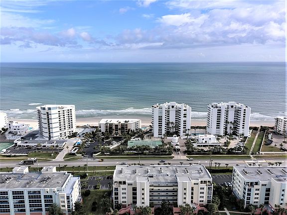 3rd image of 5300 S Atlantic Ave APT 12403