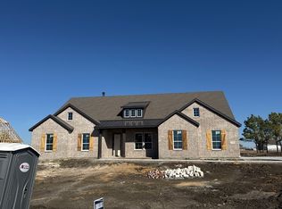 370 Cobb Rd, Leonard, TX 75452