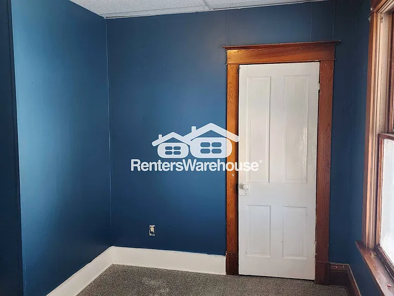 227 S Grant St #A — Photo 14