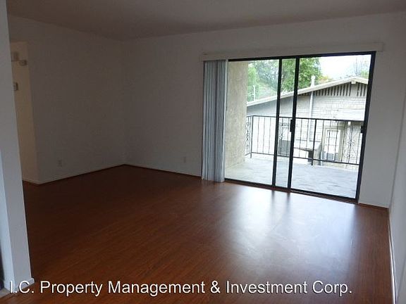 5th image of 65 N Craig Ave APT 2