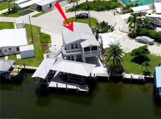 3948 Coconut Dr, Saint James City, FL 33956