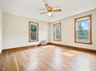 (Undisclosed Address), Holyoke, MA 01040