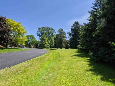 W Sunnyview Cir, Appleton, WI, 54914