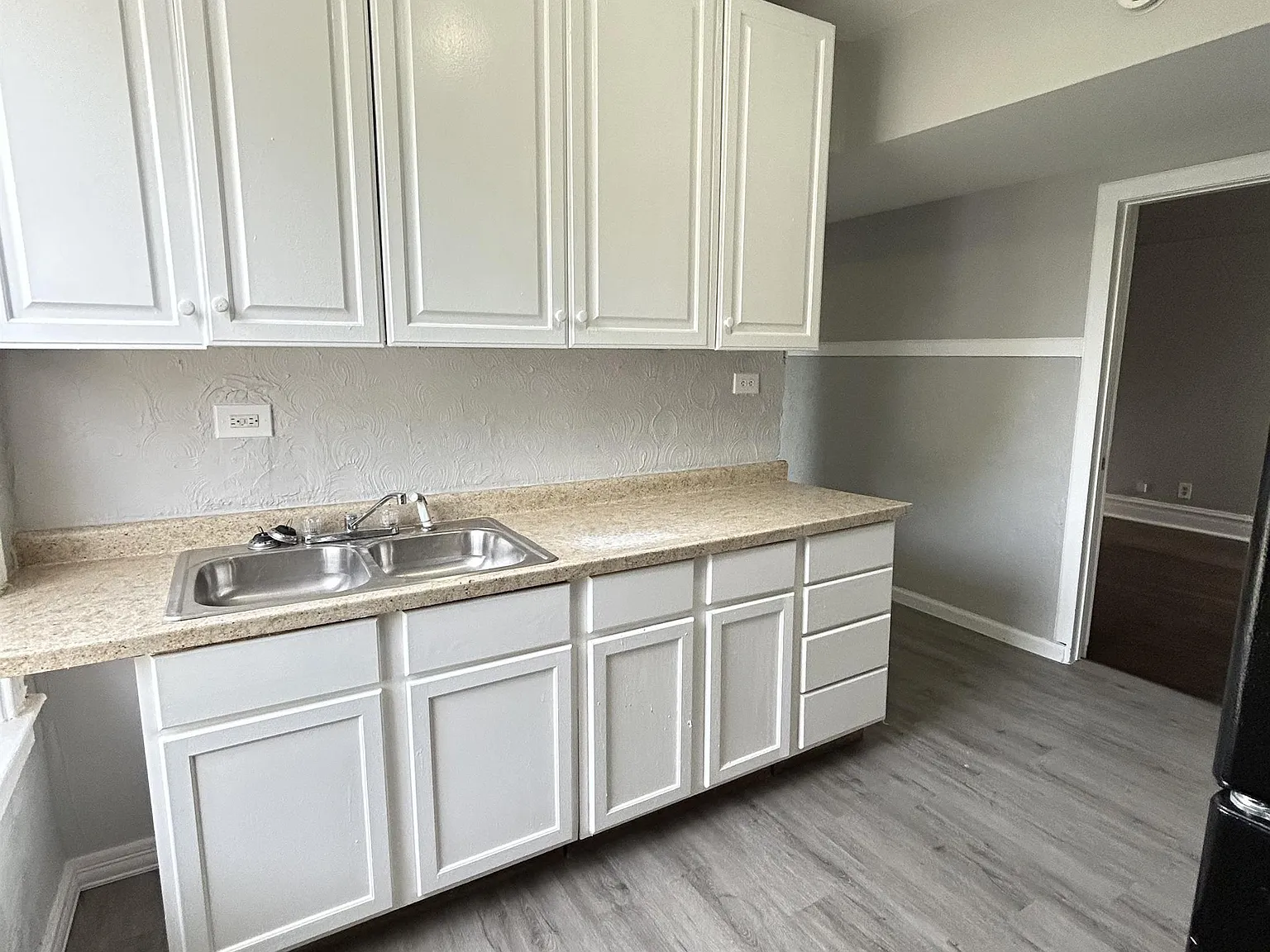 6100 S Green St/841 W 61st St - N — Photo 3