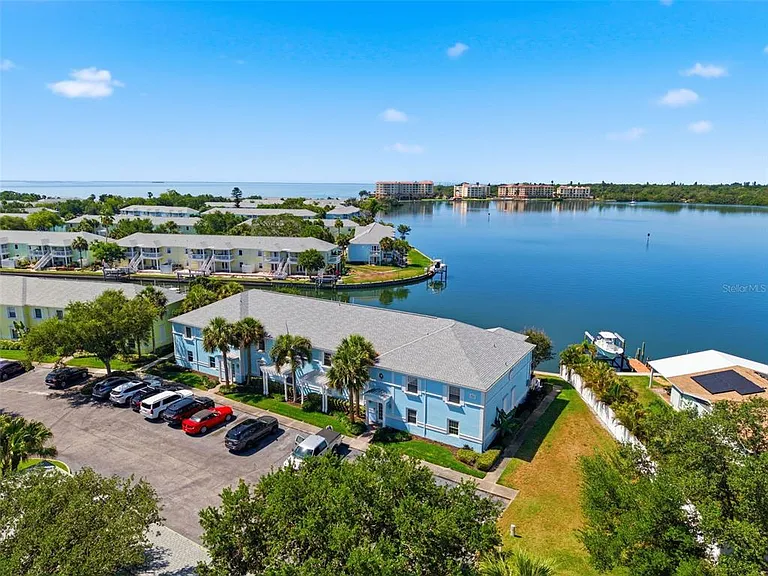 4805 Cobia Dr SE #D — Photo 45
